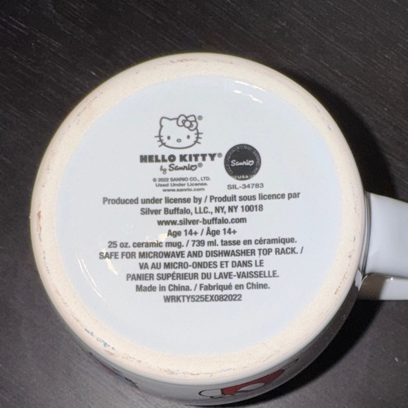 Hello Kitty Ceramic Mug with Balloon Accents - Picture 2 of 3